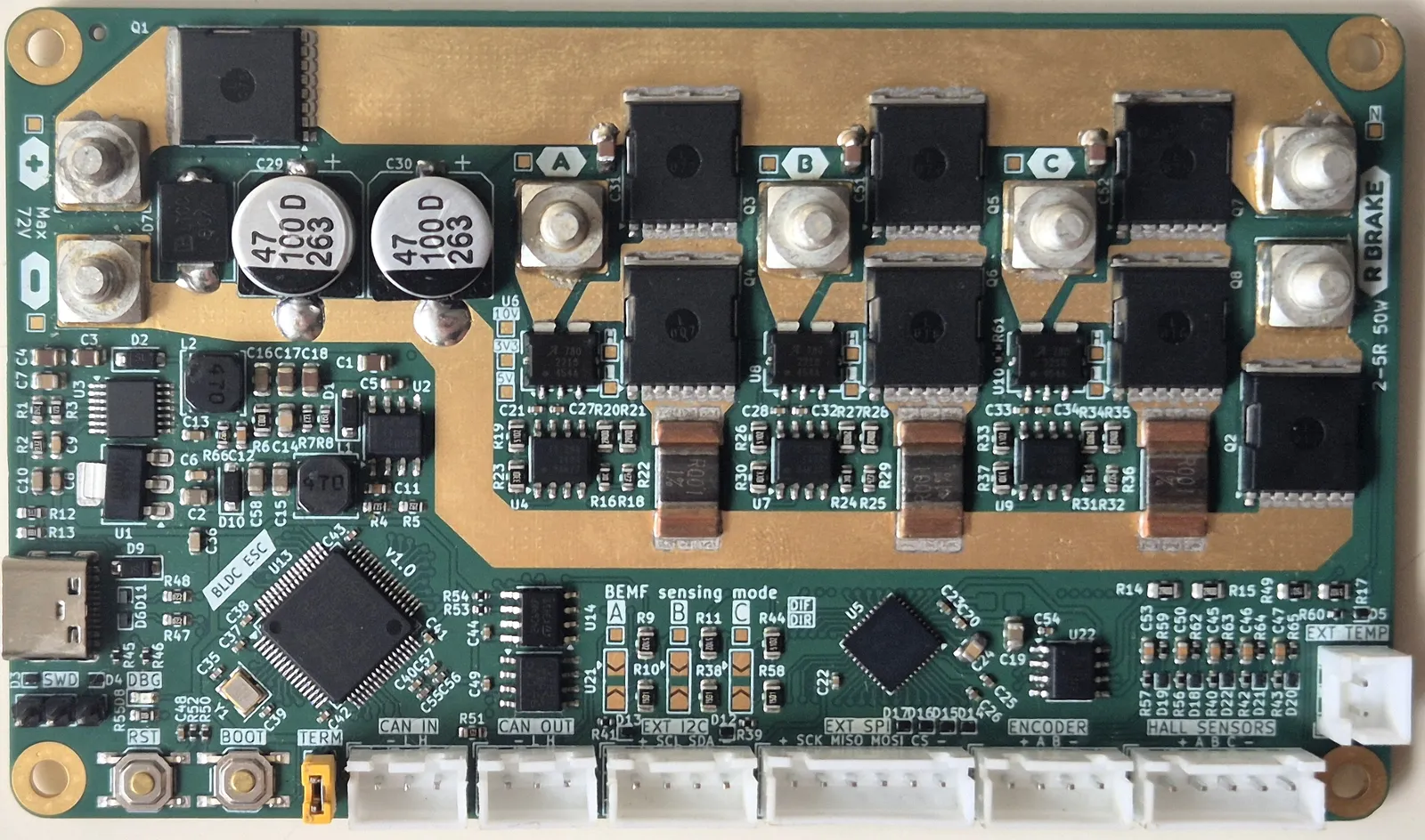 mgr_esc_board_top
